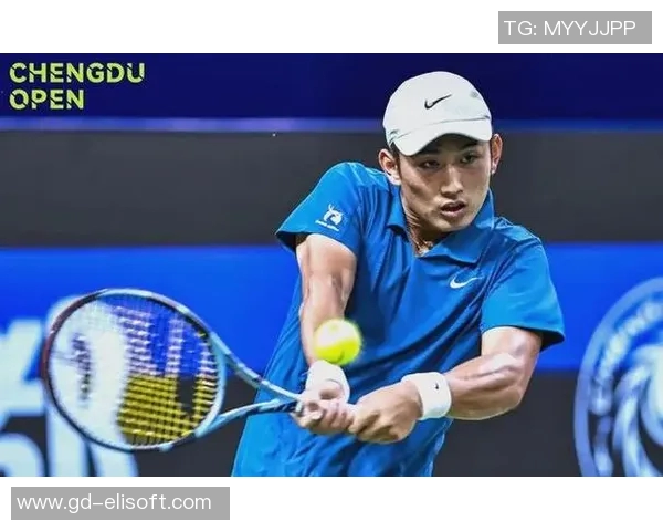 成都网球队的节奏揭秘：网球巨献背后的故事与激情